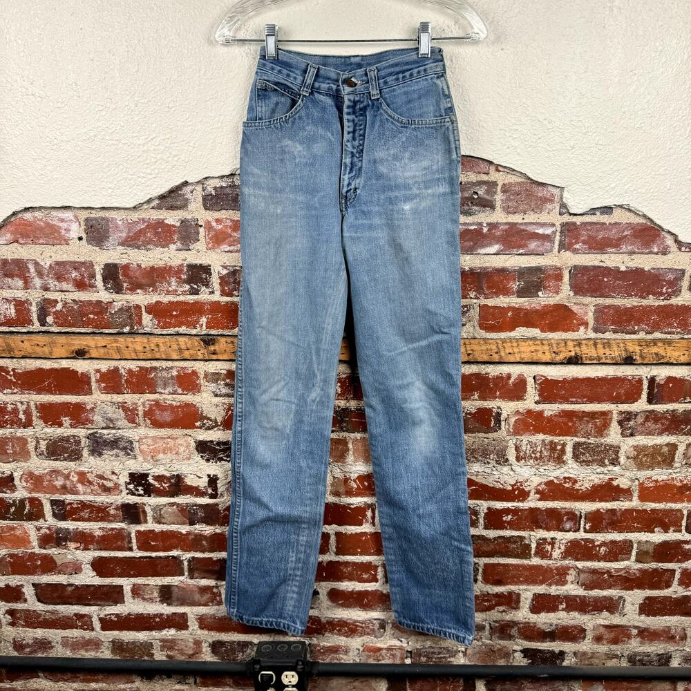 Vintage Rose Hips Jeans Size 23x32 Medium Wash High Rise Tapered Leg Talon Zip
